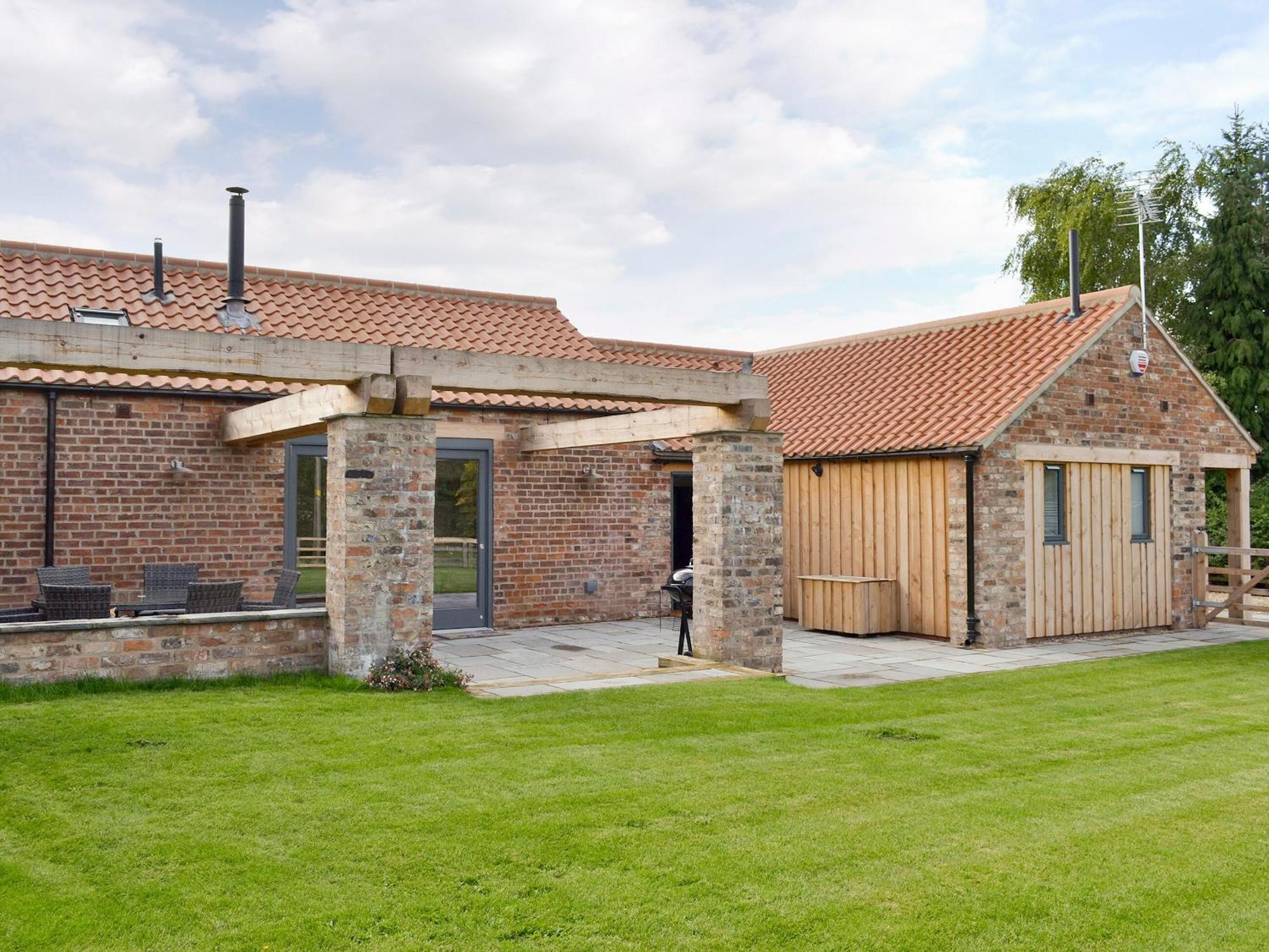 Вилла Bluebell Barn Dunnington  Экстерьер фото